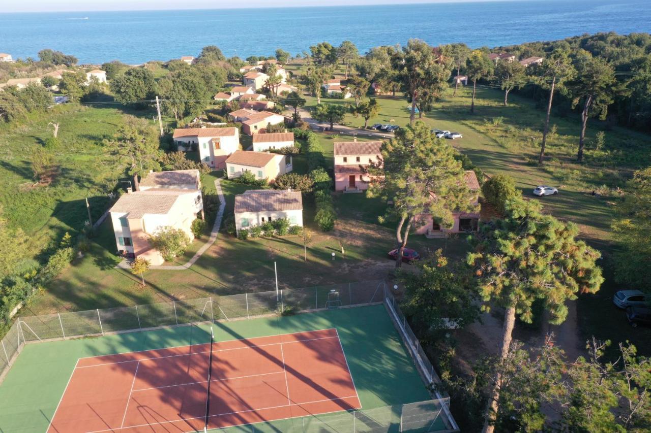 Pinea Mare Hotel Poggio Mezzana Ngoại thất bức ảnh
